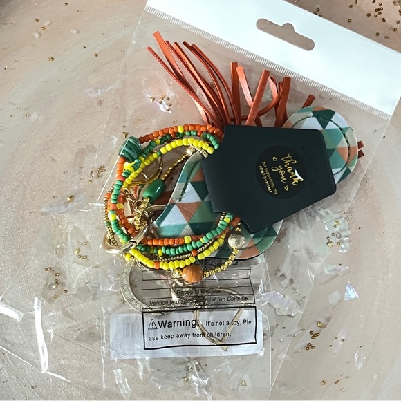 Geometric Bracelet Keychain - Picture 13 of 14